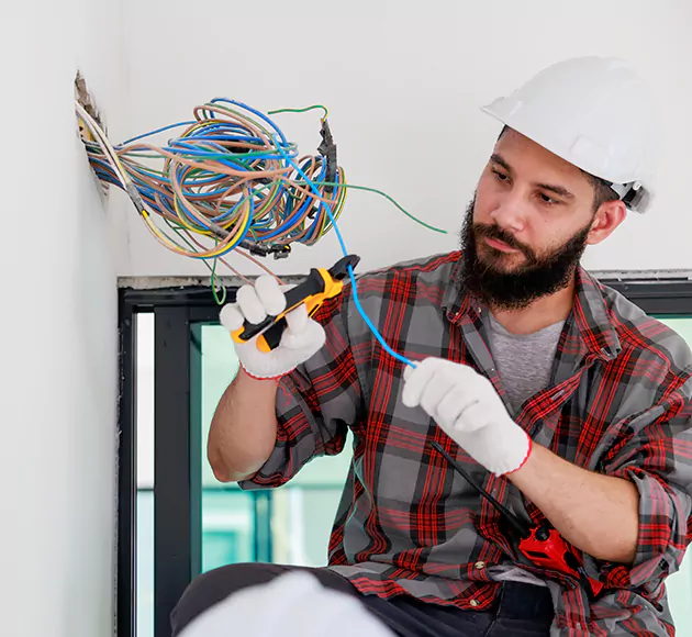 Professional Low Voltage Electrician: Your Local Systems Technician in Waukee, IA